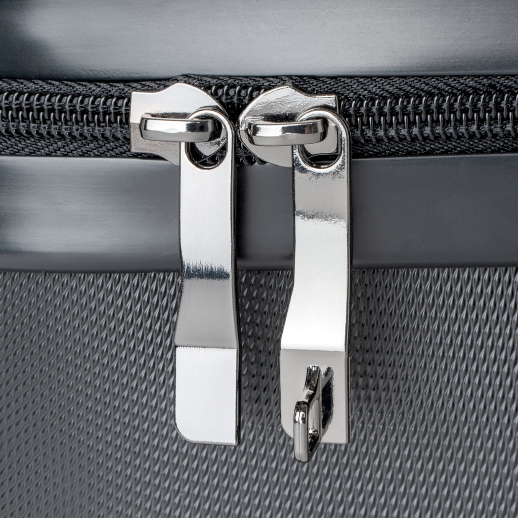 New York Knicks graffiti suitcase | basketball travel luggage