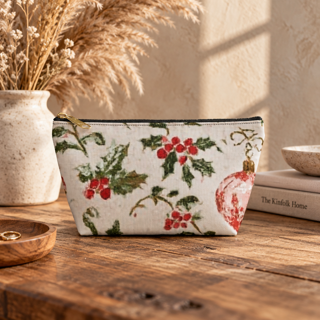 Christmas Botanical Accessory Pouch