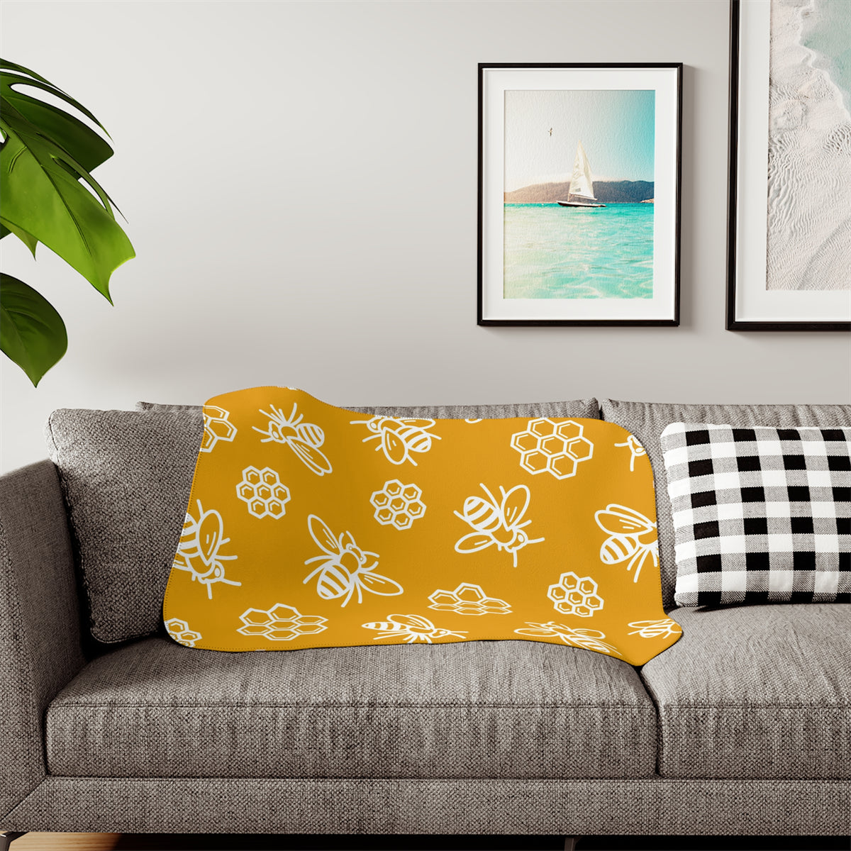 Honeybee Pattern Blanket | Bee Honeycomb Sherpa Throw
